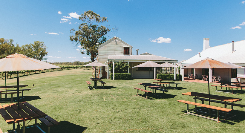 St Leonards | Halliday Wine Companion